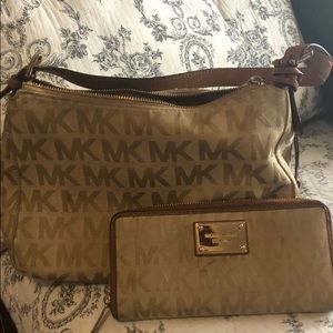 Mk purse